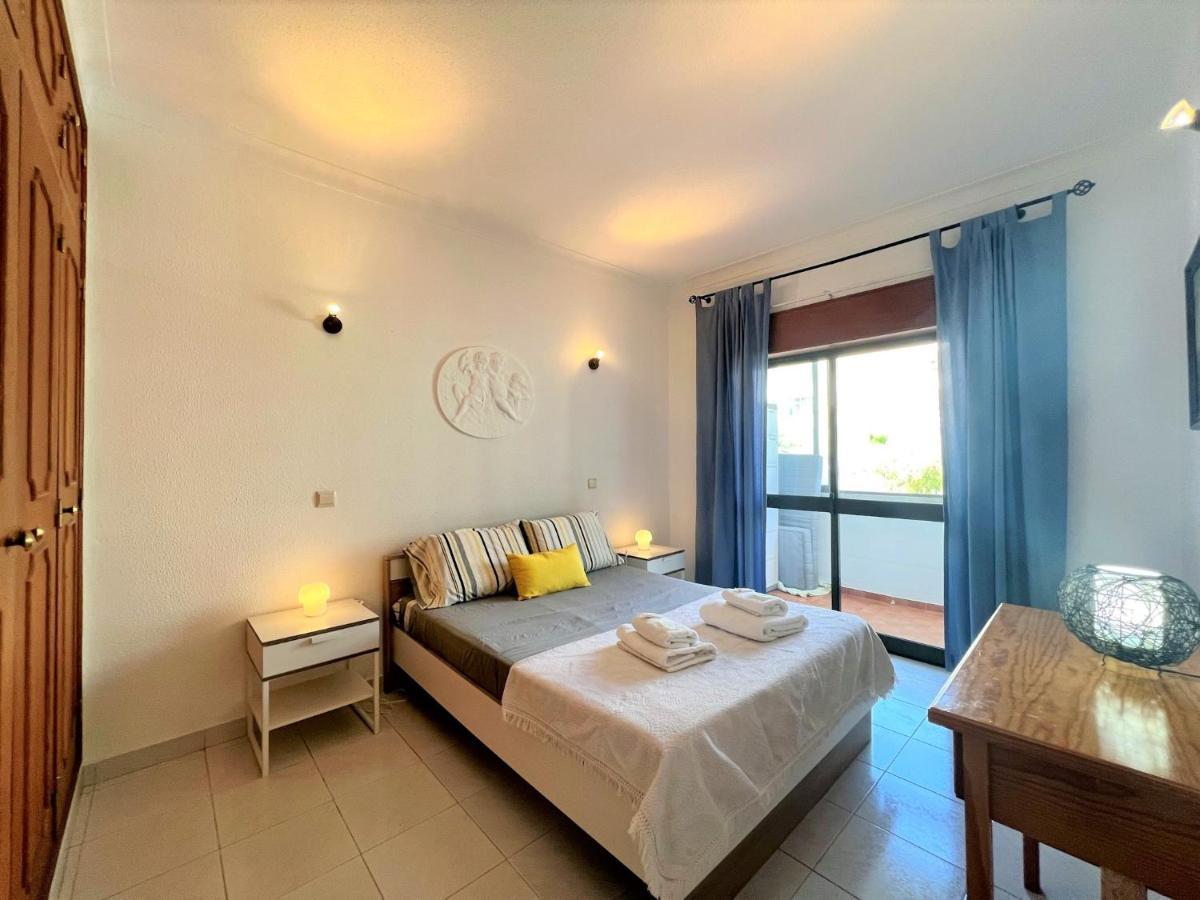 Classic With Pool By Homing * Albufeira