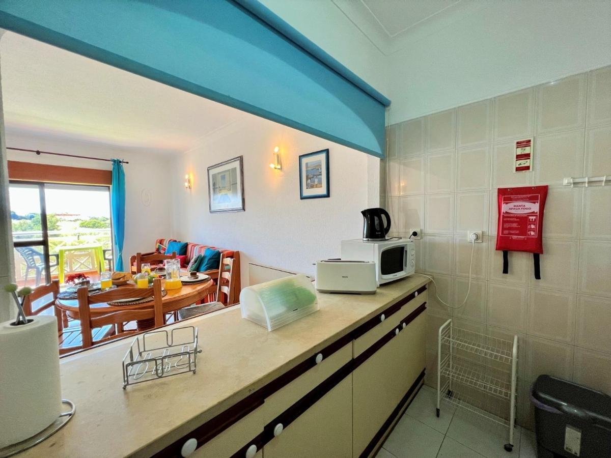 Classic With Pool By Homing Apartment *